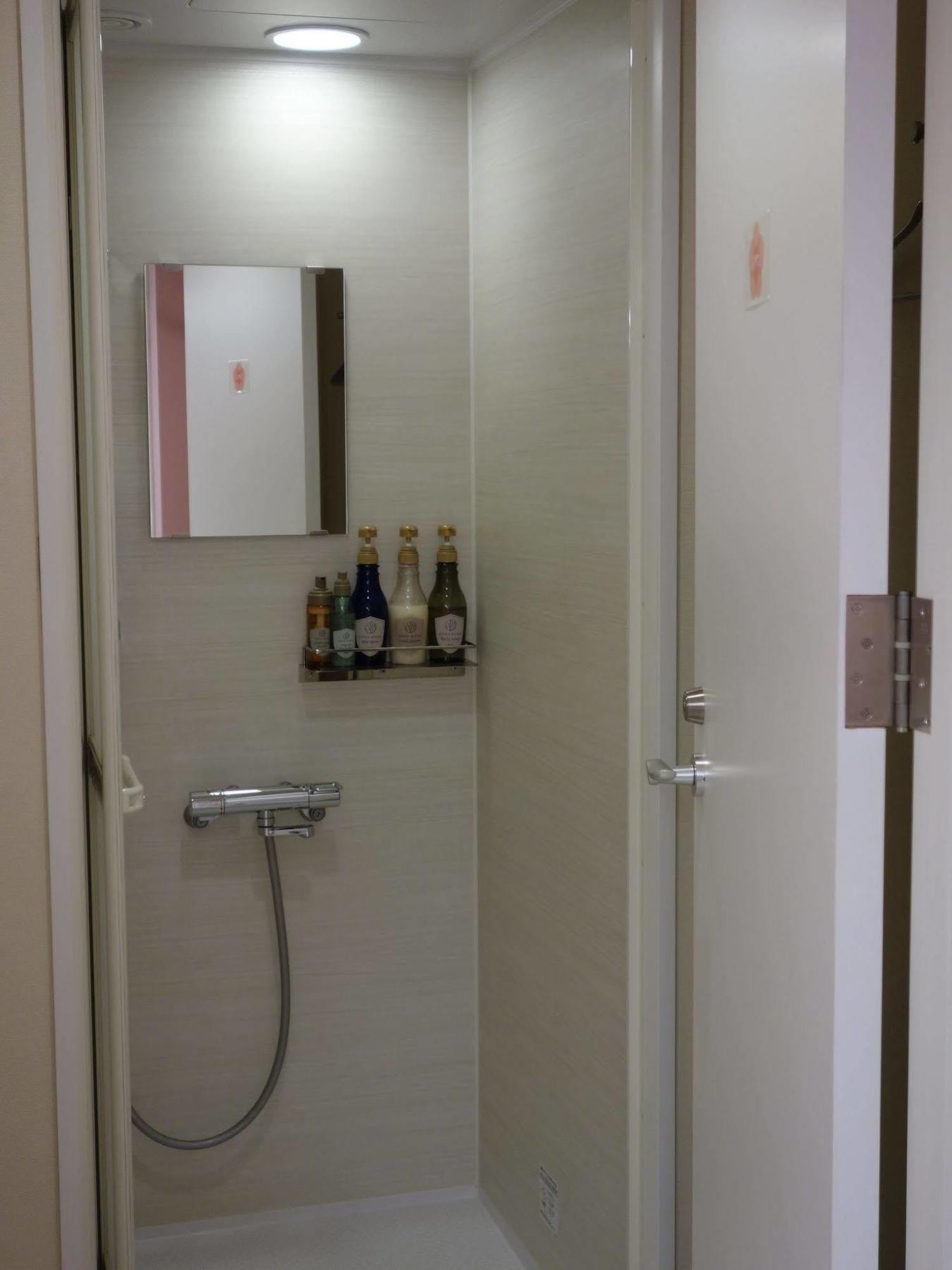 Akihabara Bay Hotel Tokió Kültér fotó